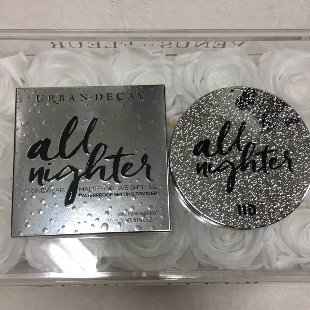 Urban Decay All nighter waterproof setting powder